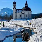 Sophie Mit Hallenbad Und Sauna By Monicare * Seefeld in Tirol