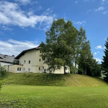 Sophie Mit Hallenbad Und Sauna By Monicare Seefeld in Tirol